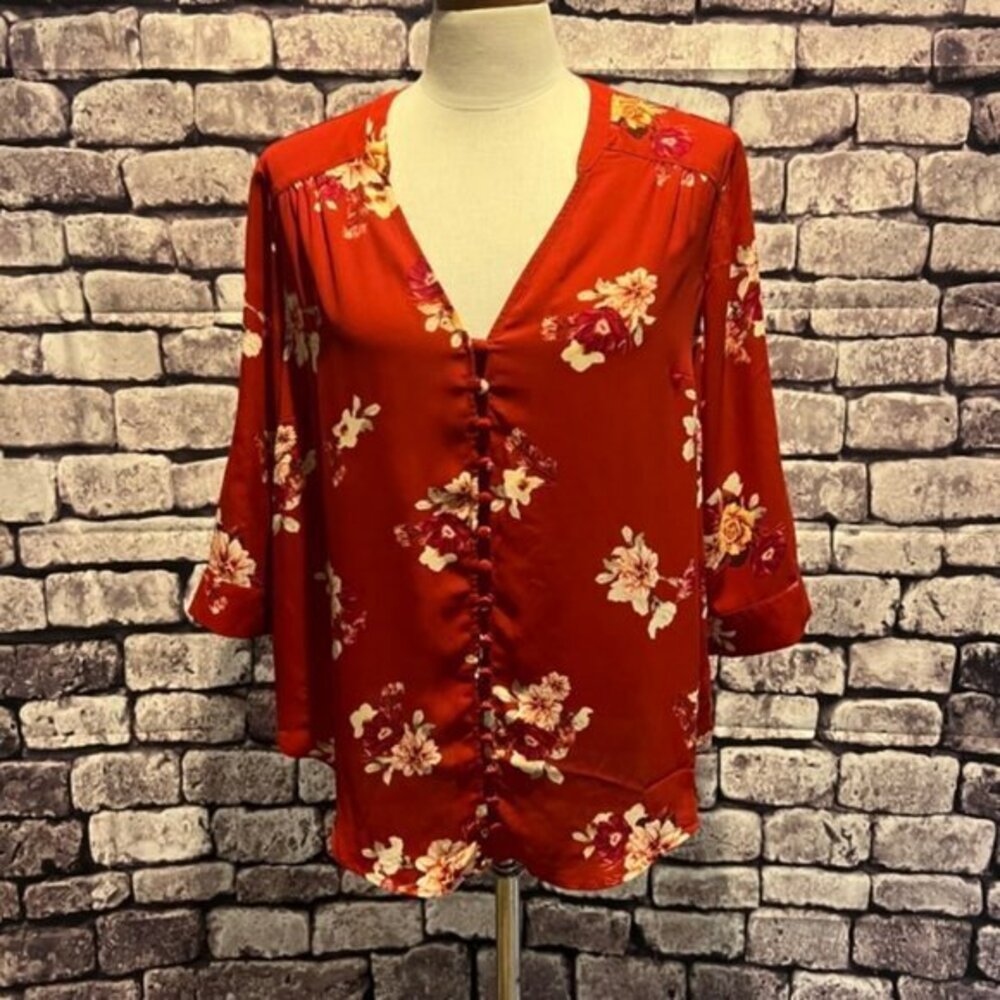 Torrid NWT Red & White V-Neck 3/4 Sleeve Blouse Size M/L